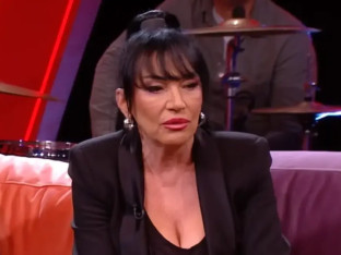 Pjevačica šokirala priznanjem: "Izgledala sam kao plastična lutka"