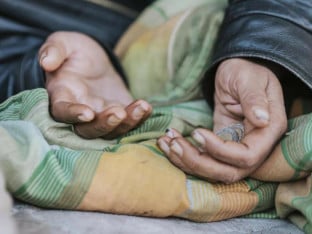 МУП Српске упозорава: Не давати новац просјацима због ризика трговином људима