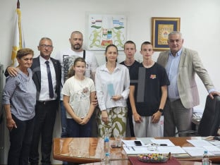 Породици погинулог борца уручени кључеви стана