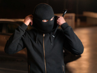 Serija pljački u Banjaluci: Za 35 minuta opljačkao četiri objekta