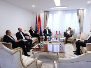 Dodik: Pred nama su veliki projekti