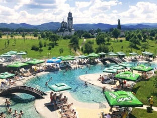 Puhovac: Nastavak podrške projektima koji jačaju domaći turizam