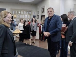 Delegacija Srpske doputovala u Sankt Peterburg