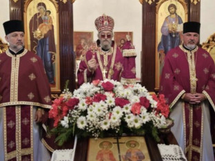 Храм у Бијаковцу прославио крсну славу