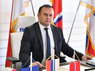 Ćosić zahvalio Vladi Srpske za milionske projekte u Istočnom Sarajevu