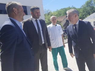 До краја године нова опрема у болници "Србија"