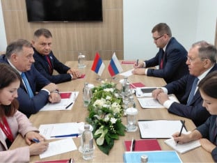 Dodik nakon sastanka sa Lavrovom: Potvrđena privrženost Dejtonu i poziv na zatvaranje OHR-a