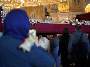 Више од милион вјерника поклонило се Часном појасу, светиња испраћена на Свету Гору