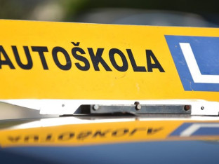 Jednomjesečni pritvor za trojicu uhapšenih zbog malverzacija pri polaganju vozačkih ispita