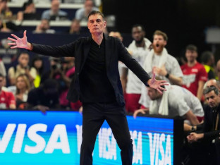 Ataman isključen, Olimpijakos blizu titule