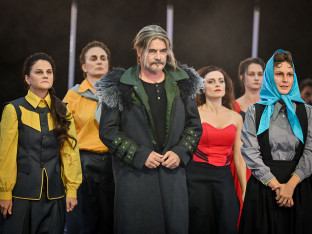 "Gospa Nola" na Teatar festu: Žena kao bedem protiv životnih oluja