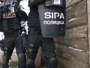 Sipa zaplijenila pet kilograma marihuane i kokain, jedna osoba uhapšena