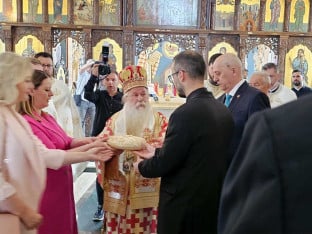 Музичка академија Универзитета у Источном Сарајеву славила крсну славу, промовисани мастери и дипломирани музички умјетници