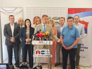 Stanivuković nakon sastanka: Na Trgu Krajine od ponedjeljka brojčanik o zaduženjima