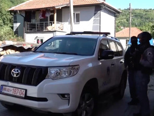 Sud u Prištini odredio pritvor petorici Srba