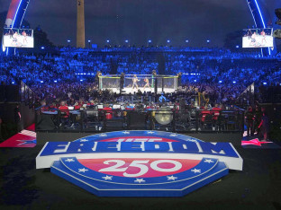 Tramp ugostio UFC spektakl povodom 250 godina SAD-a