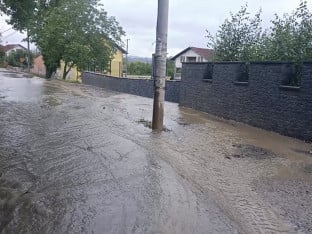 Апсурд у насељу Пријечани, мјештани на ивици стрпљења