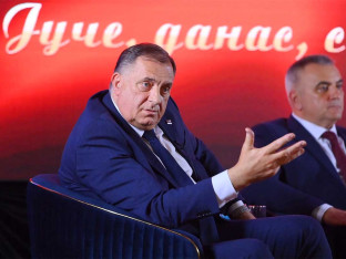 Dodik: Želimo da svaka porodica ima uslove za dobar život