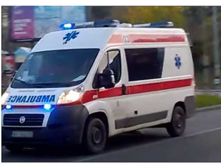 Djevojka poginula u udesu, zakucala se u semafor