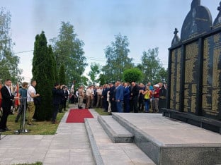 Обиљежене 34 године од пробоја Коридора: Положени вијенци и цвијеће за погинуле хероје