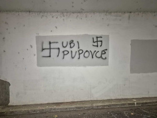 Osvanuo grafit "Ubi Pupovce" na Novom Zagrebu