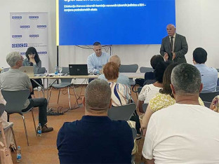 CIK BiH: Počela edukacija izborne administracije