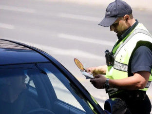 Krećete automobilom na more u Hrvatsku? Ove stvari mogu vas skupo koštati