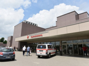 UKC RS o povrijeđenima kod Čelinca: Jedna osoba na aparatima, dvije operisane