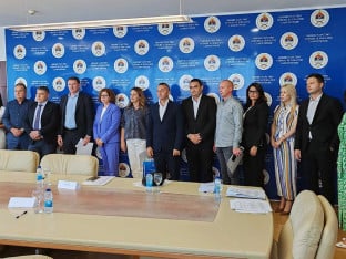 Неразвијеним општинама око 150.000 км за суфинансирање пројеката