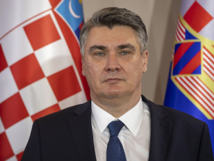 Milanović oduzeo odlikovanja Glavašu zbog presude za ratni zločin nad Srbima