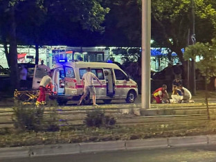 Mladić pao sa krova automobila tokom proslave, vozač bio pijan i bez vozačke dozvole