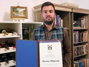 Породично насљеђе обликовало страст Милоша Штркића: Пером чува сјећање на бањалучке великане