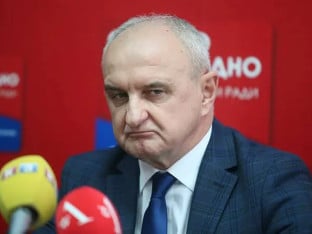 Đokić osudio paljenje zastave Republike Srpske
