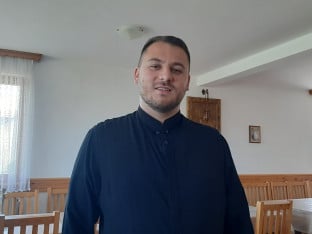 Дејан Млађеновић: Када кажем "мир свима", а немам коме, крену ми сузе