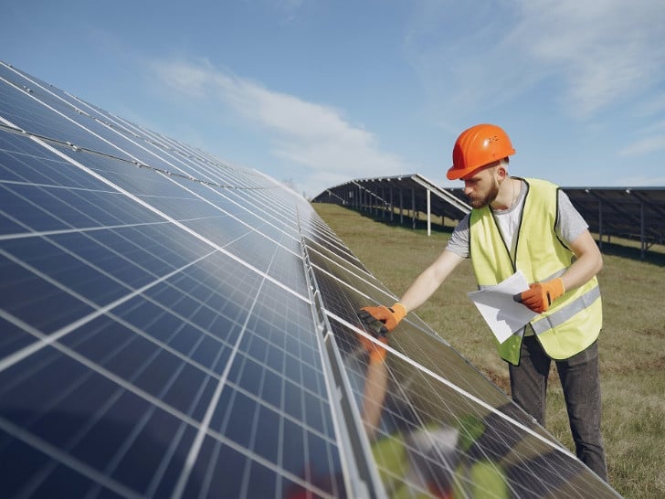 Republika Srpska to build a solar power plant as large as 160 football pitches