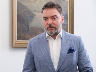 Košarac: Odlazak Šmita – kraj nelegitimne političke epizode, njegove odluke poništiti