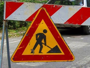 На граничном прелазу између Србије и БиХ саобраћај под посебним режимом