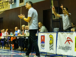 Mladost dobila trenera