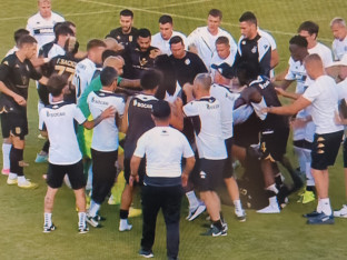 Tuča na meču Partizana, utakmica ipak nastavljena