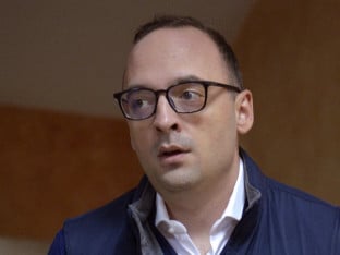 Poznati biznismen optužen da je preko luksuznih automobila prao novac