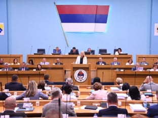 Željka Cvijanović u NSRS  o odluci Bećirovića: Išlo se „na mišiće“