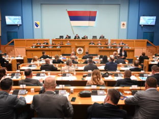 Usvojena deklaracija o zaštiti vitalnih interesa srpskog naroda