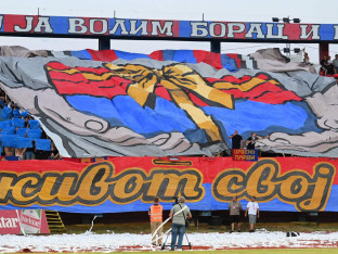 Pun stadion sanja pobjedu (VIDEO)