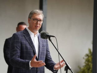 Vučić: Izbori u oktobru ili novembru