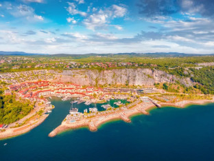 U srcu Evrope zid na plaži već 120 godina razdvaja muškarce i žene
