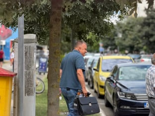 Kresojević: Adžić upao na konferenciju za medije, pa otišao