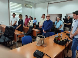 Bošnjački odbornici i ove godine bojkotovali komemorativnu sjednicu: U Srebrenici stradali i Srbi