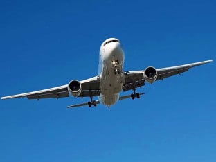 Avion sa fudbalerima Zvezde nestao sa radara uoči meča protiv Zenita