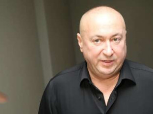 Ђани завршио у болници: Огласила се његова супруга