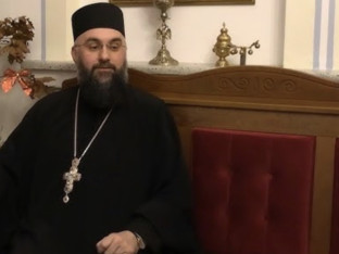 Игуман Теофил: Чудотворна икона Пресвете Богородице Тројеручице највећа национална светиња